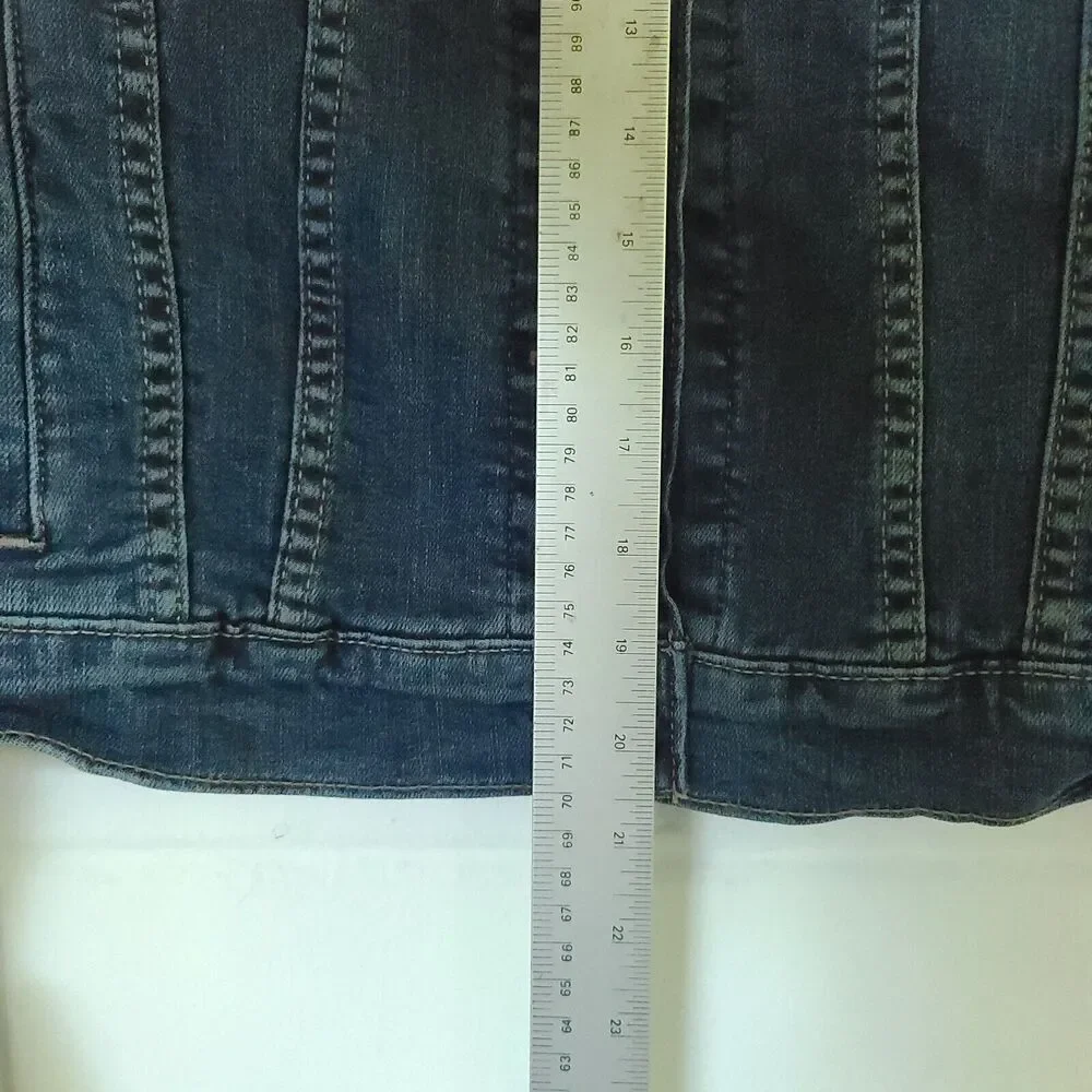 LEVI STRAUSS Women's NWT Original Trucker Crop Denim Jacket Sz S Blank Tab RARE - Picture 9 of 16